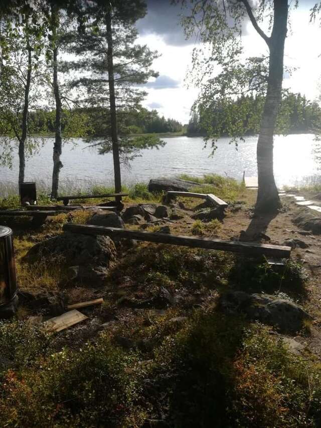 Кемпинги Pirttiniemen Lomakylä Muurasjärvi-5